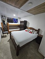 HOSTAL SHANGGIOVYS