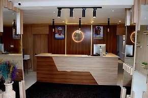 Hotel Padelia and Apartment