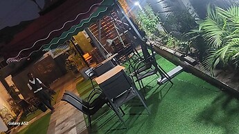 Hotel Padelia and Apartment