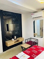 Hotel Padelia and Apartment