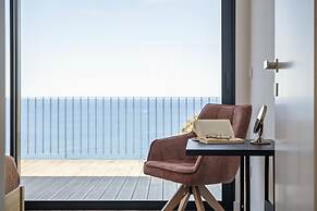 Atlantic Gem by Madeira Sun Travel