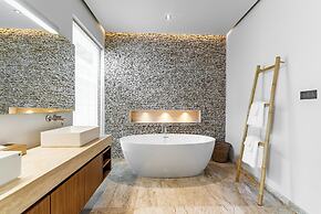 Anchan Flora By Villacarte