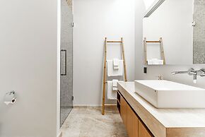 Anchan Flora By Villacarte