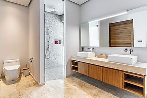 Anchan Flora By Villacarte