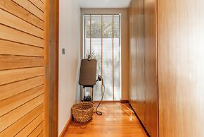 Anchan Flora By Villacarte