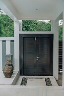 Baan Araya By Villacarte