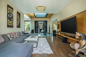 Baan Bua Bt17 By Villacarte