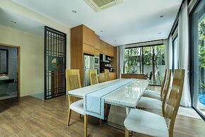 Baan Bua Bt17 By Villacarte