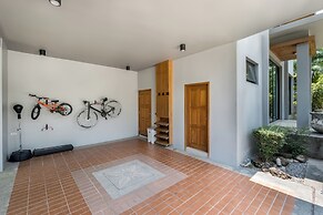 Baan Bua Bt17 By Villacarte