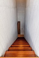 Chariot By Villacarte