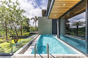 Chariot By Villacarte