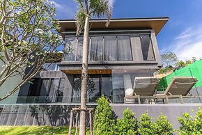 Chariot By Villacarte