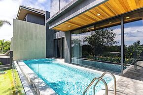 Chariot By Villacarte