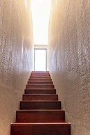 Chariot By Villacarte