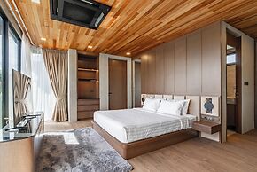 Chariot By Villacarte