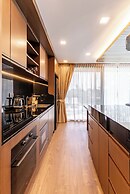 Chariot By Villacarte