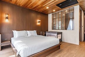 Chariot By Villacarte