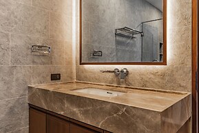 Chariot By Villacarte