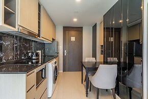 Panora Condo by Villacarte