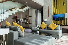 Panora Villa 8112 By Villacarte