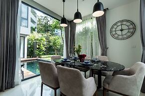 Panora Villa 8112 By Villacarte