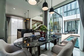 Panora Villa 8112 By Villacarte