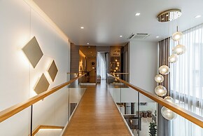 Panora Villa 8119 By Villacarte