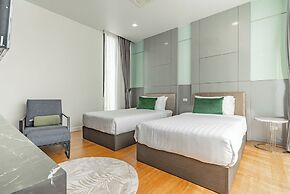 Panora Villa 8119 By Villacarte