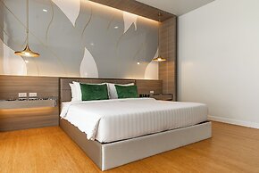 Panora Villa 8119 By Villacarte