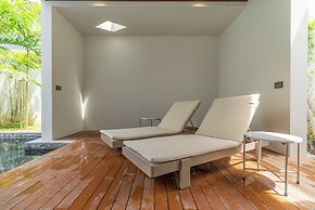 Panora Villa 8119 By Villacarte