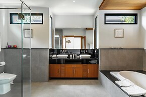 Tanode Villa 511 By Villacarte