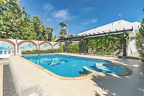 Villa Andre By Villacarte