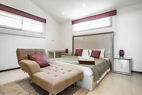 Villa Andre By Villacarte