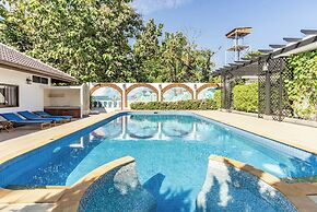 Villa Andre By Villacarte