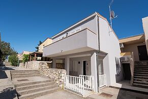 Apartments Adela III