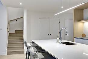 203 Verbier Building 2