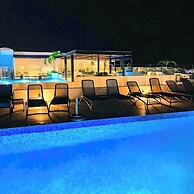 Ipana Siempre Playa Dowtown