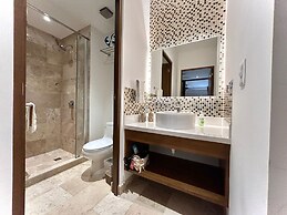 Ipana Siempre Playa Dowtown