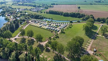 Willowbrook Hideaway - Billing Aquadrome