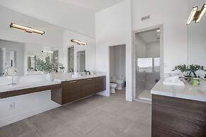 Stradella View - Bel-air Oasis w/ Infinity Pool & Stunning Panoramic V