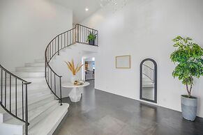 Stradella View - Bel-air Oasis w/ Infinity Pool & Stunning Panoramic V