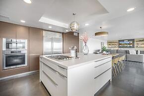 Stradella View - Bel-air Oasis w/ Infinity Pool & Stunning Panoramic V