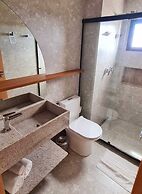 SaltBeach - Salinas Premium Resort