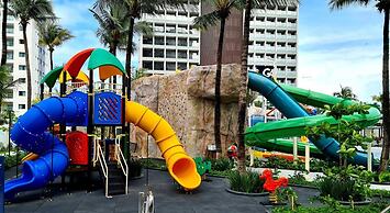 SaltBeach - Salinas Premium Resort