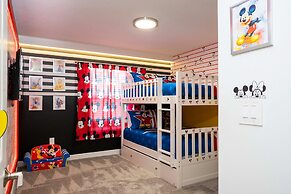 Magical Stay Mickey and Harry Potter Rooms