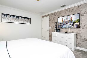 Magical Stay Mickey and Harry Potter Rooms