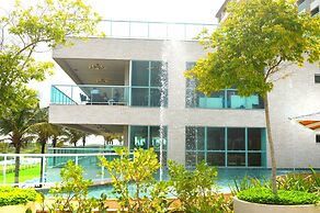 SaltBeach - Salinas Park Resort