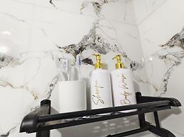 Miarzafa cabin house