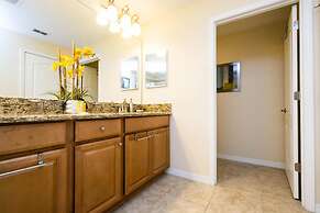 Paradise Palms Resort, Just Minutes From Disney!!!!