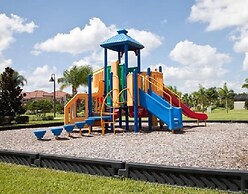 Paradise Palms Resort, Just Minutes From Disney!!!!